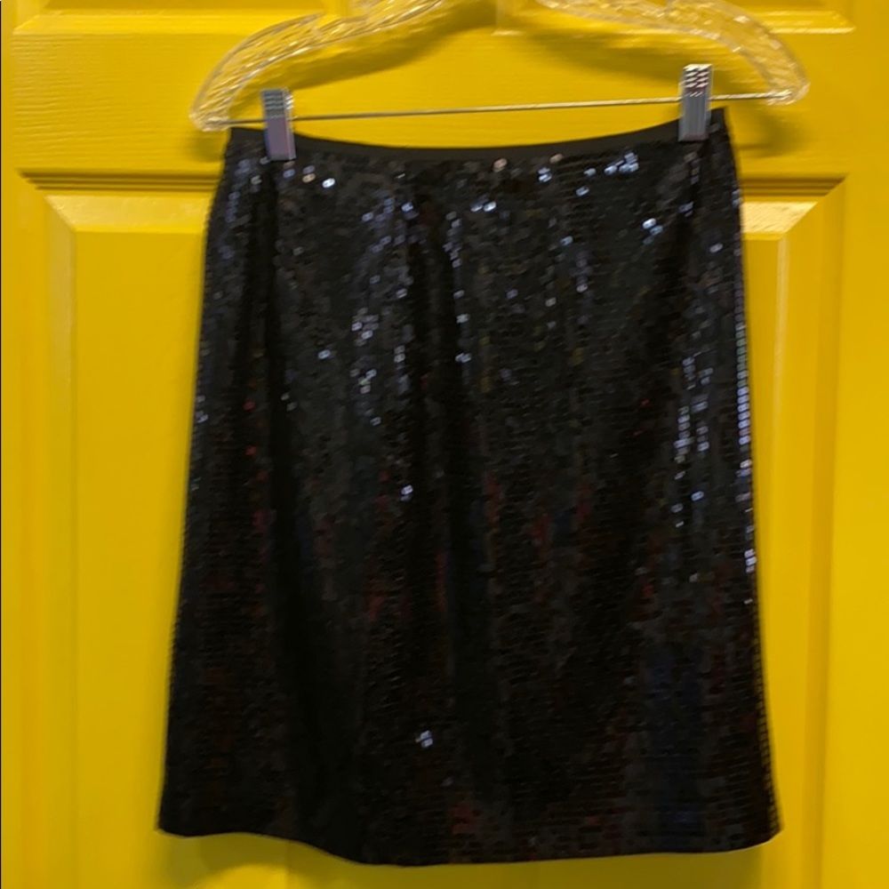 Ann Taylor 🖤NWT🖤 sequin skirt